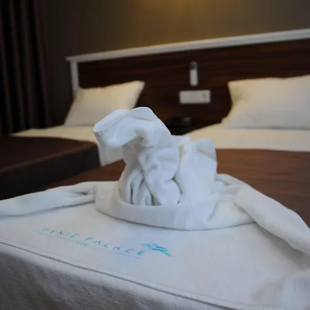 Deniz Palace 3*