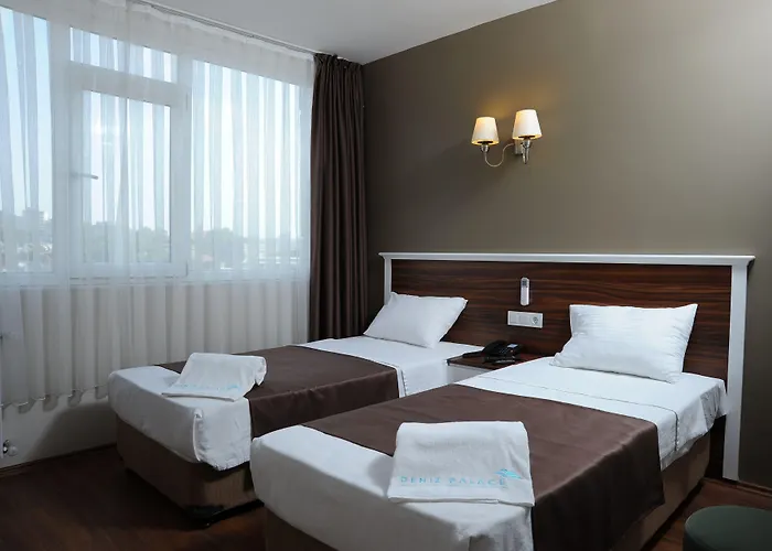 Deniz Palace 3*