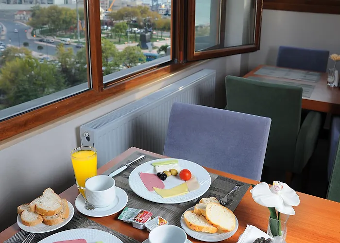 Deniz Palace Hotel 3*